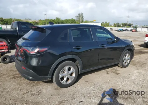 2023 Honda Hr-V Lx z USA, uszkodzony, nr VIN 3CZRZ1H33PM742069